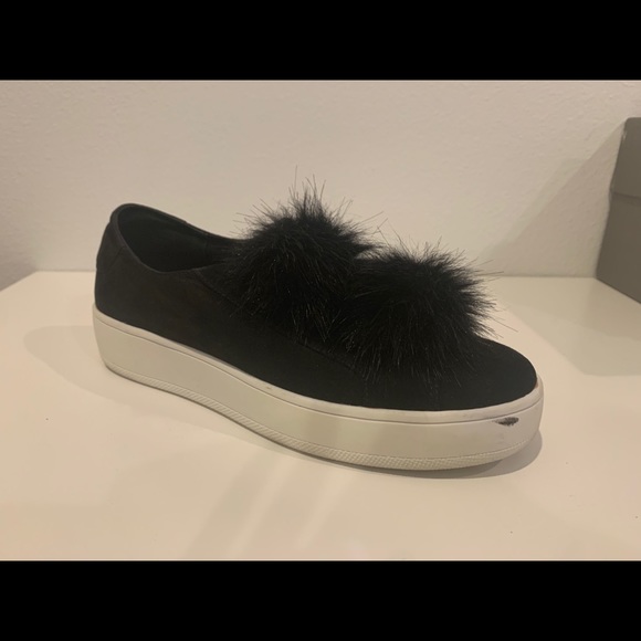Steve Madden Pom Pom Shoes - Picture 3 of 4